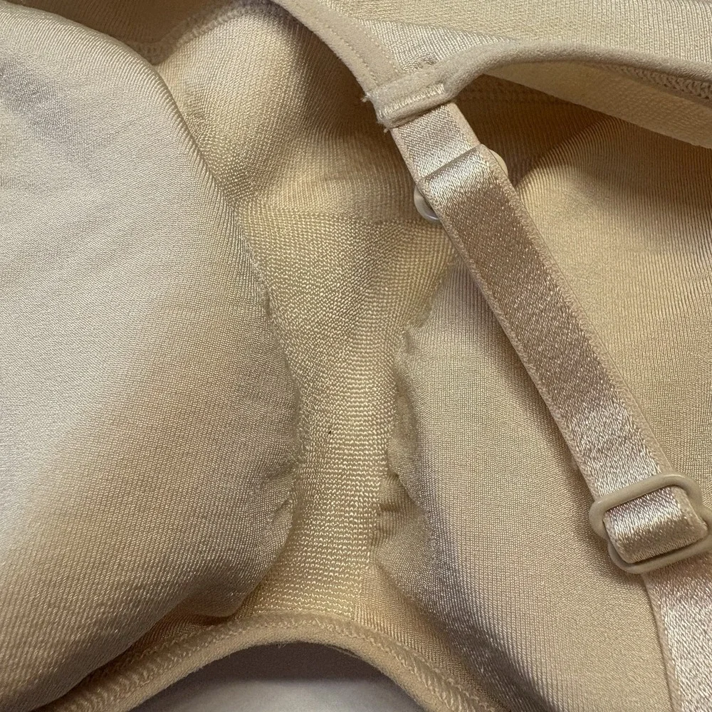 Wacoal 835575 B-Smooth Wire Free Bralette Bra Seamless‎ Lined Womens XL 1X Sand - Picture 7 of 7